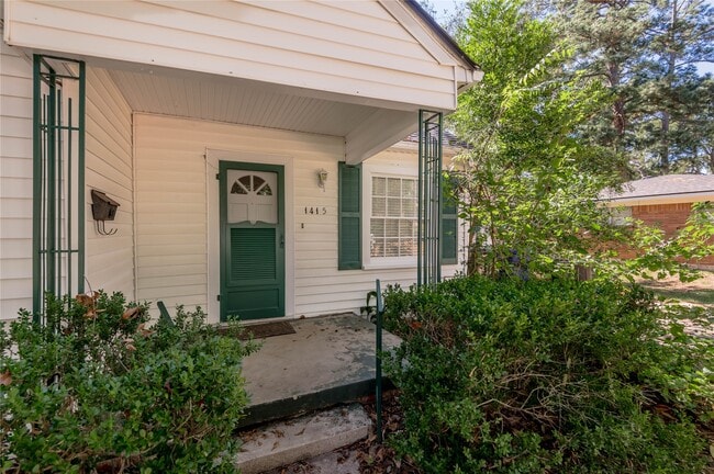 property at 1415 22nd St