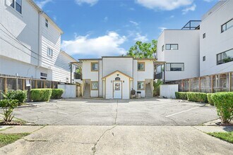 1603 Welch St in Houston, TX - Building Photo - Building Photo