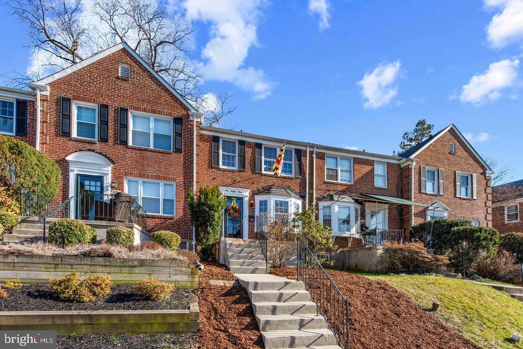 183 Stanmore Rd in Baltimore, MD - Building Photo