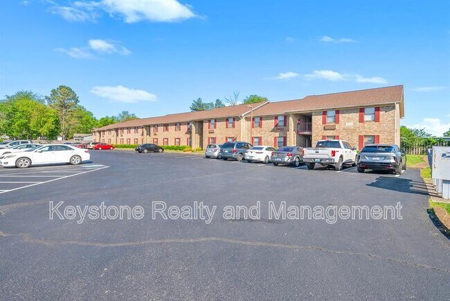 0 100 Laurel Cove Dr in Hopkinsville, KY - Building Photo - Building Photo