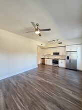 342 NE 26th Ter, Unit S3 in Miami, FL - Foto de edificio - Building Photo