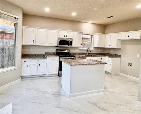 property at 4668 Park Bend Dr