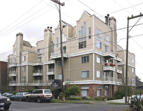 Belmont Lofts CONDO in Seattle, WA - Building Photo - Building Photo