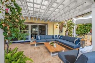 500 Royal Plaza Dr, Unit 657 in Fort Lauderdale, FL - Building Photo - Building Photo