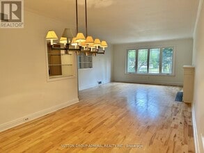 97 Valecrest Dr in Toronto, ON - Building Photo - Building Photo