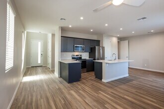 14251 N 7th St in Phoenix, AZ - Building Photo - Building Photo