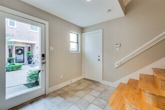 609 Lester St in Houston, TX - Building Photo - Building Photo