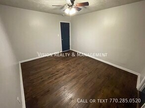 1642 Mary George Ave NW in Atlanta, GA - Building Photo - Building Photo