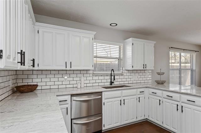 425 Kelley Ct in Fort Worth, TX - Foto de edificio - Building Photo