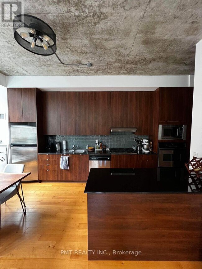 property at 23-323 Brant St