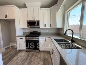 1530 Jose Ave in Bullhead City, AZ - Building Photo - Building Photo