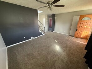 15438 Meigs Blvd in Brook Park, OH - Foto de edificio - Building Photo