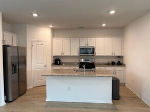 2828 Owl Head Dr in Leander, TX - Building Photo - Building Photo