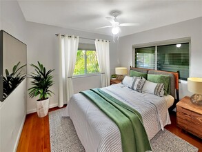 155 Ponce de Leon in Coral Gables, FL - Building Photo - Building Photo