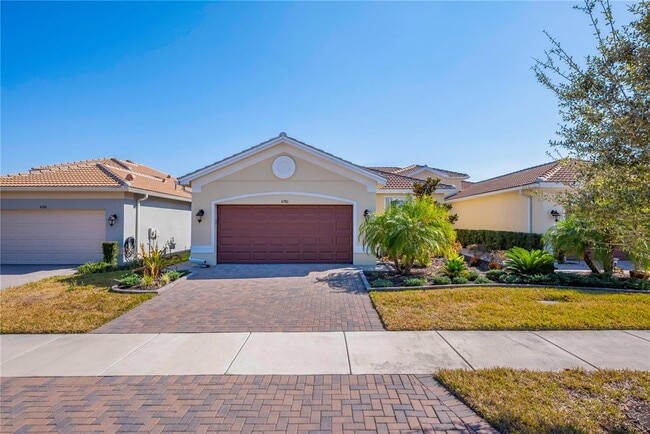 property at 4786 Avila Lakes Dr