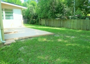 641 Merrimac St in Deltona, FL - Building Photo - Building Photo