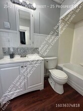 25 Prospect St-Unit -1 in Manchester, NH - Building Photo - Building Photo