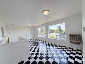 801 N Garden St in Bellingham, WA - Foto de edificio - Building Photo