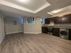 423 W Belden Ave, Unit g Apartments