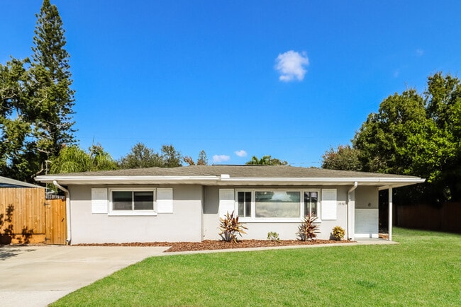 property at 1976 Drew Plaza