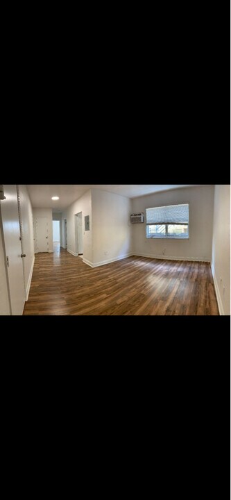7510 Byron Ave in Miami Beach, FL - Building Photo
