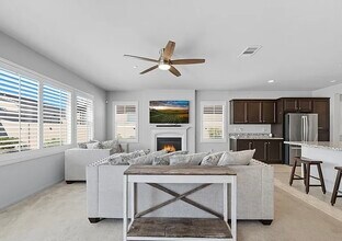 40580 Sunflower Rd in Murrieta, CA - Foto de edificio - Building Photo