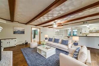 2936 Woodmere Dr in Dallas, TX - Building Photo - Building Photo