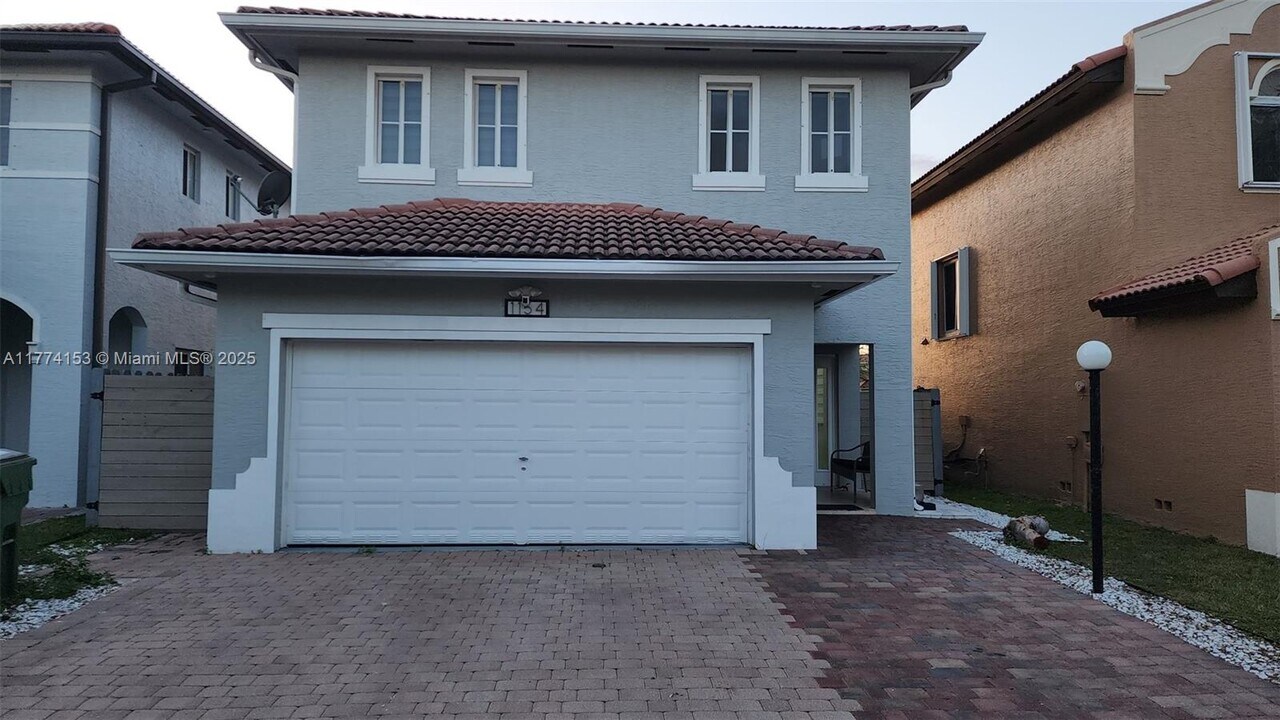 1154 NE 41st Ave in Homestead, FL - Building Photo