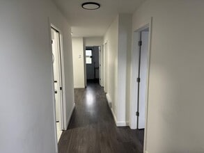 4831 Saint-Urbain Rue in Montréal, QC - Building Photo - Building Photo