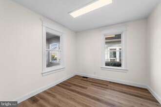 257 Homecrest Ave in Ewing Township, NJ - Building Photo - Building Photo