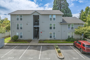 5100 10th Ave NE in Keizer, OR - Building Photo