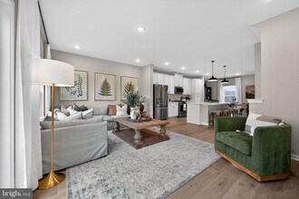 44 Basswood St in Berlin, NJ - Building Photo - Building Photo