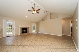 12127 Rush Creek Dr N in Jacksonville, FL - Building Photo - Building Photo