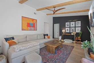 4902 Carsonhill Dr in Austin, TX - Building Photo - Building Photo