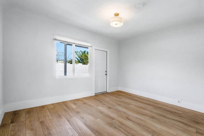 414 33rd St in West Palm Beach, FL - Building Photo - Building Photo