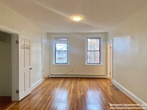42 Brainerd Rd, Unit 11 in Boston, MA - Building Photo - Building Photo