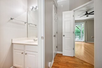 4826 Wyatt Brook Way in Raleigh, NC - Building Photo - Building Photo