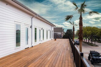 12 Evia Main in Galveston, TX - Building Photo - Building Photo