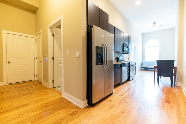 3140 S Indiana Ave in Chicago, IL - Building Photo - Building Photo