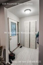 668 Highpoint Ave in Waterloo, ON - Building Photo - Building Photo