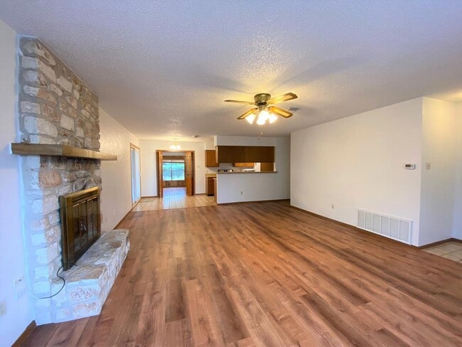 5502 Honey Dew Terrace in Austin, TX - Building Photo - Building Photo