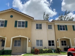property at 1712 31st SE Ct