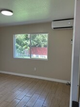 Honey Garden Apartments in Hesperia, CA - Building Photo - Building Photo