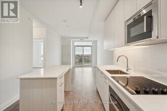 286 Main St in Toronto, ON - Building Photo - Building Photo