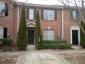 3754 Waldrop Ln in Decatur, GA - Building Photo
