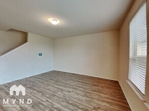 113 Kildeer Pass in Jarrell, TX - Foto de edificio - Building Photo