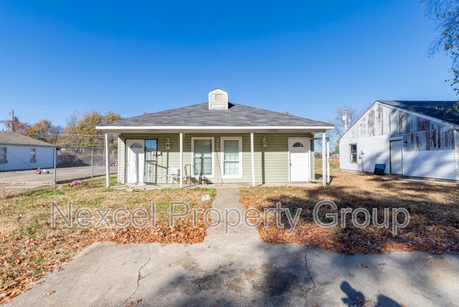 property at 318 Gannt St