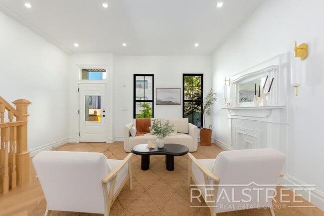 Stunning Brand New Townhouse for Rent in Bushwick!