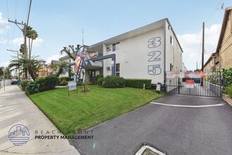 325 S. Almansor in Alhambra, CA - Building Photo - Building Photo