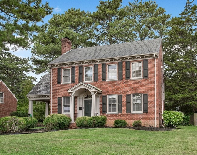 1206 Libbie Ave in Richmond, VA - Building Photo - Building Photo